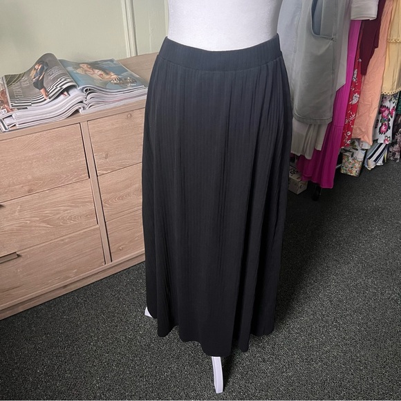 Black Ribbed Maxi Midi Modest Column Slinky Stretch Basic Lightweight Skirt M-L - Picture 7 of 14